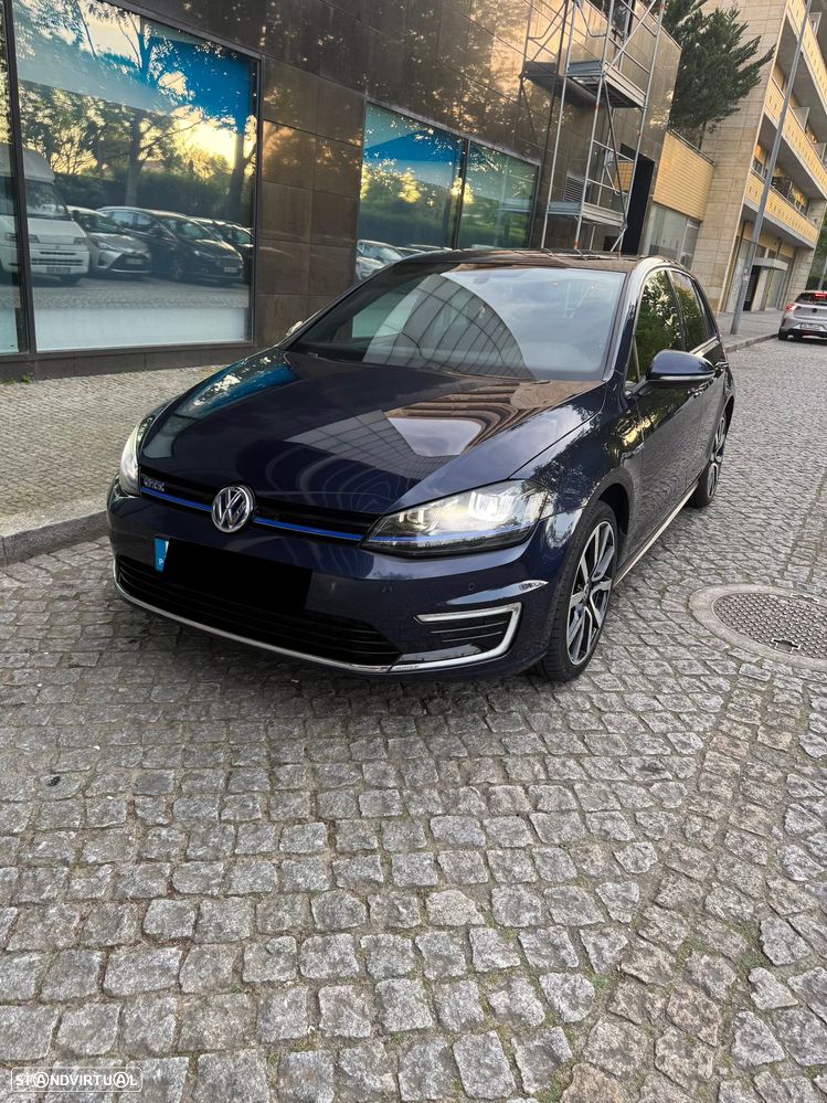 VW Golf 1.4 GTE Plug-in - 1