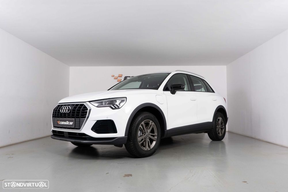 Audi Q3 45 TFSIe S tronic - 8