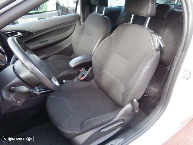 Citroën DS3 1.6 e-HDi So Chic 95g - 11