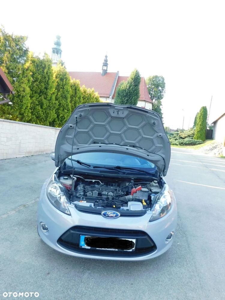 Ford Fiesta 1.25 Champions Edition - 23