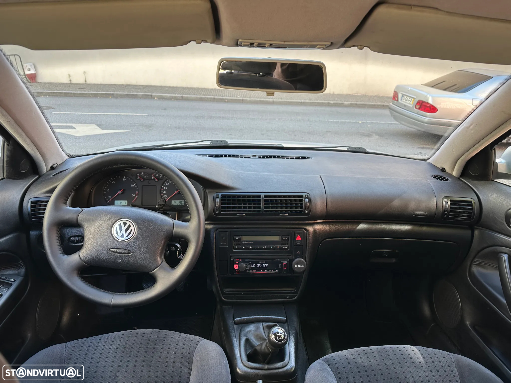 VW Passat 1.9 TDi Confortline Top - 15