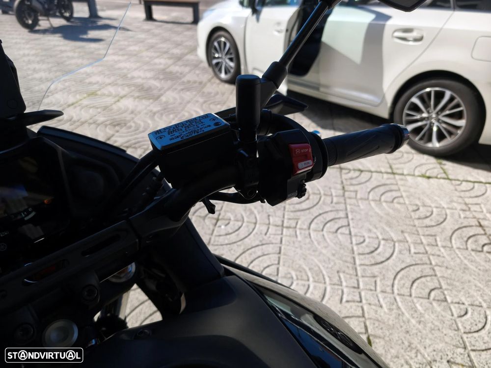 Yamaha Tracer 7 Midnight Black - 11