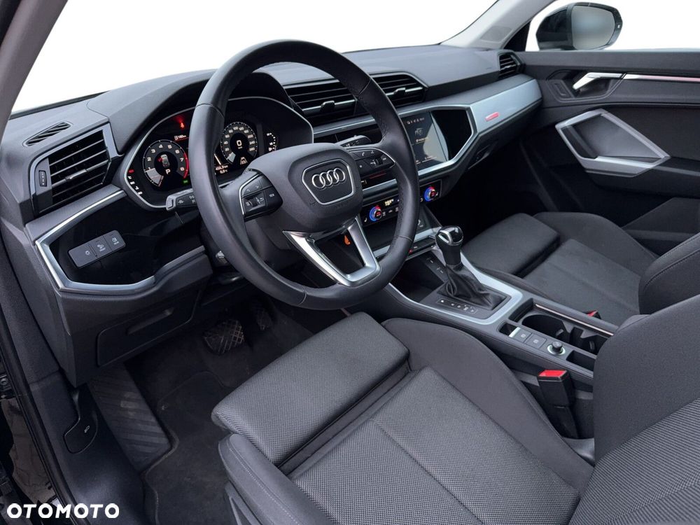 Audi Q3 35 TFSI S tronic - 10