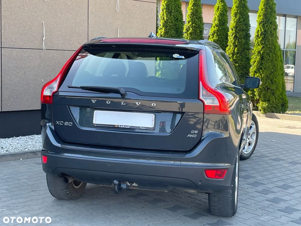 Volvo XC 60 D5 AWD Summum - 7