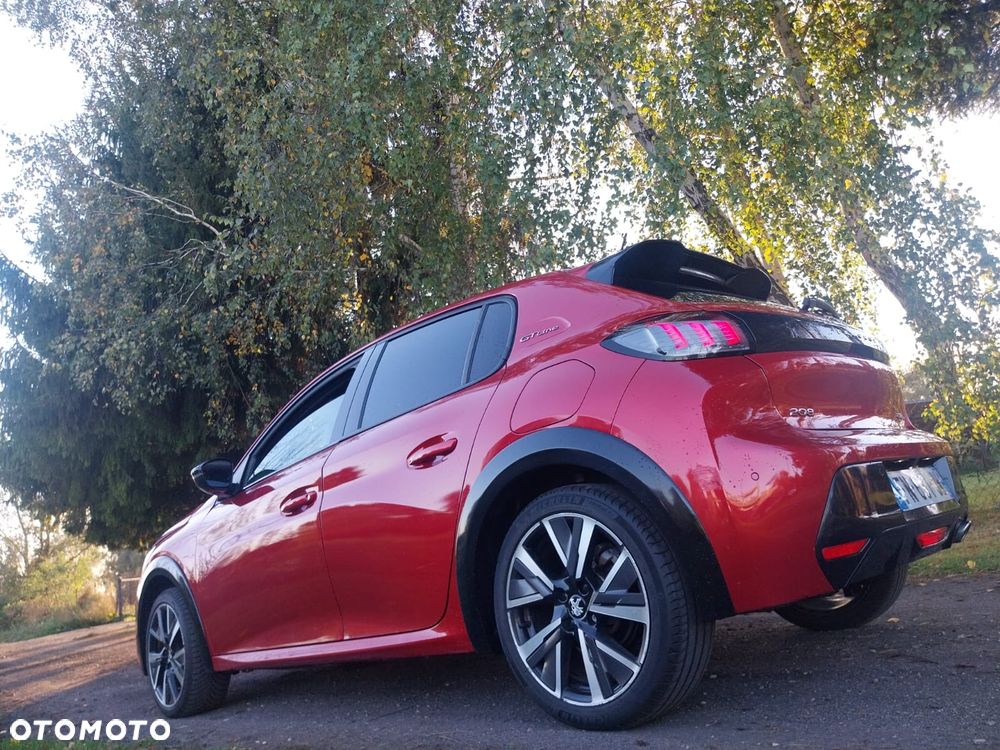 Peugeot 208 PureTech 130 EAT8 GT Pack - 21