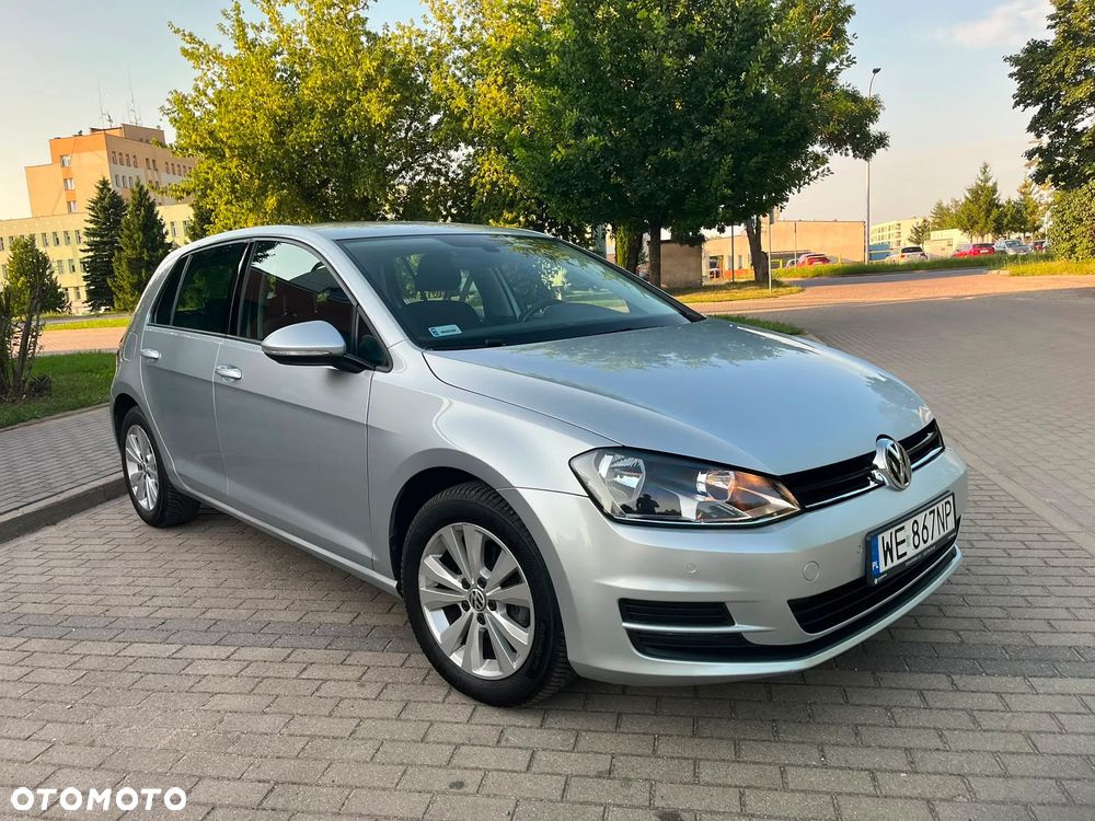 Volkswagen Golf 1.2 TSI BMT Comfortline - 2