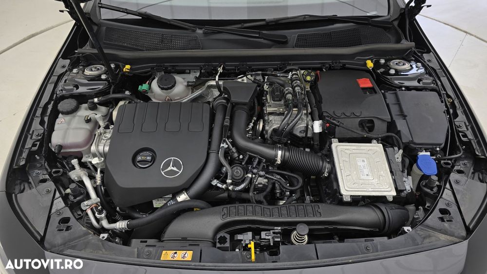 Mercedes-Benz A - 24