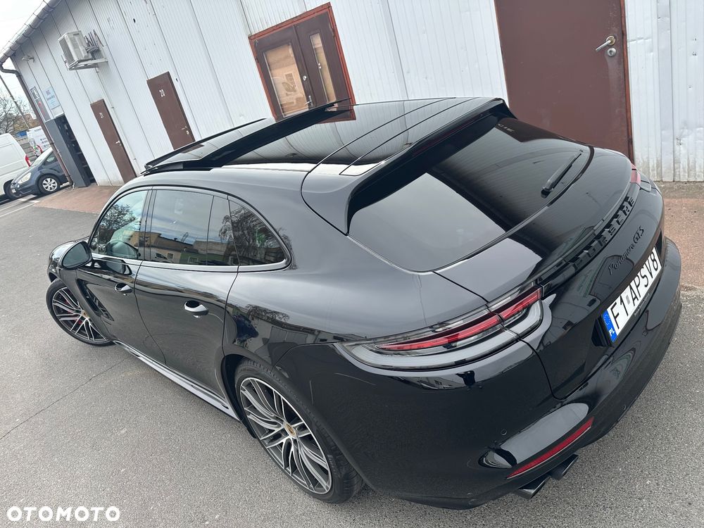 Porsche Panamera - 19