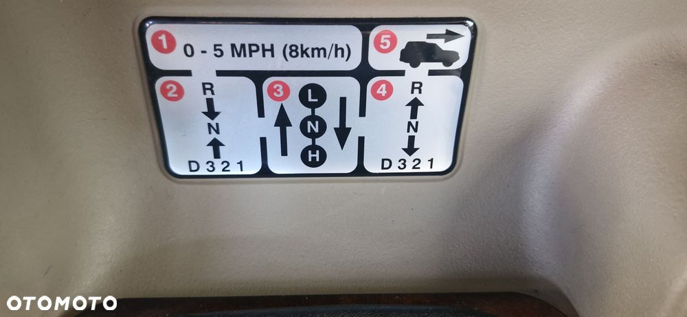 Land Rover Discovery 4.0 V8 ES - 34