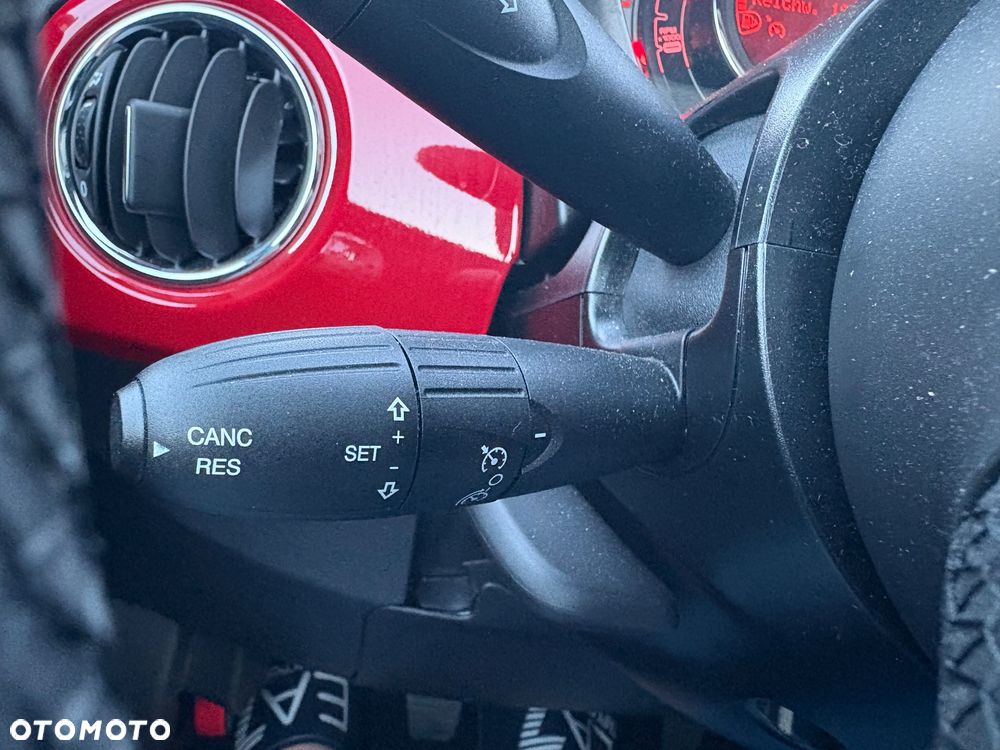 Fiat 500 1.0 GSE Hybrid RED - 32