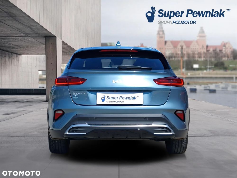 Kia XCeed 1.5 T-GDI L Business Line - 4
