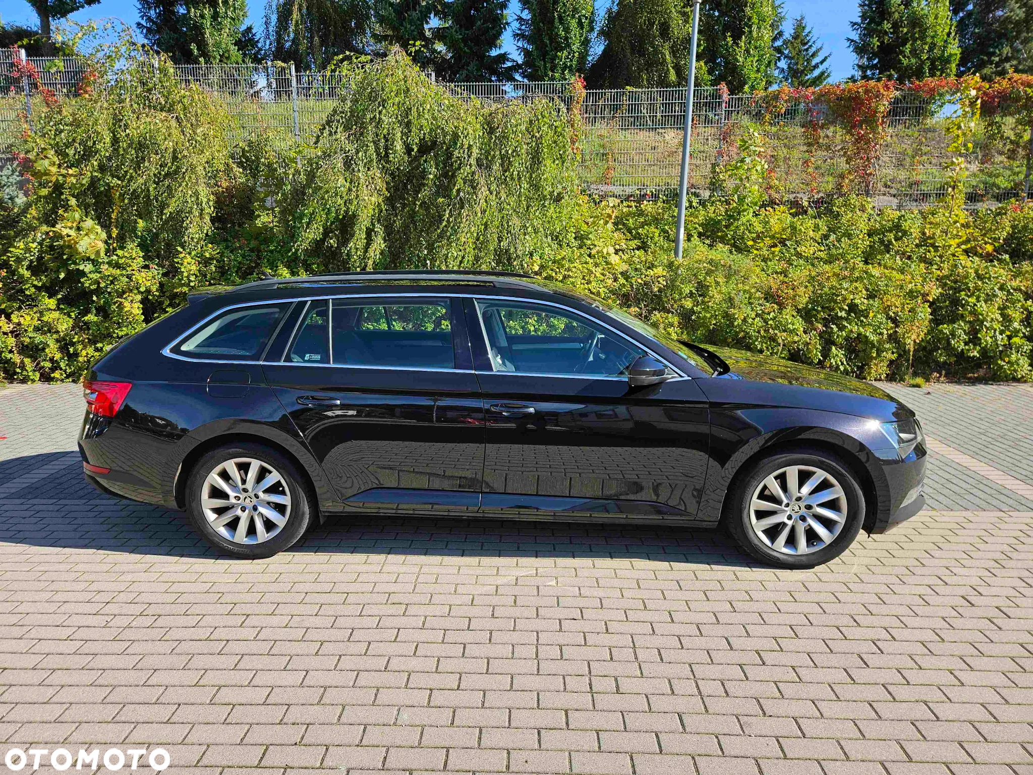 Skoda Superb - 25