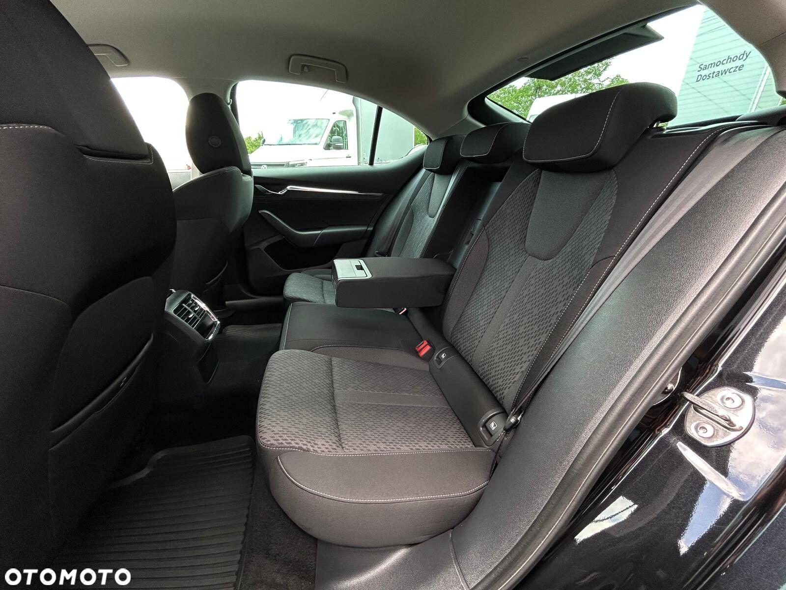 Skoda Octavia 1.5 TSI ACT Style - 19