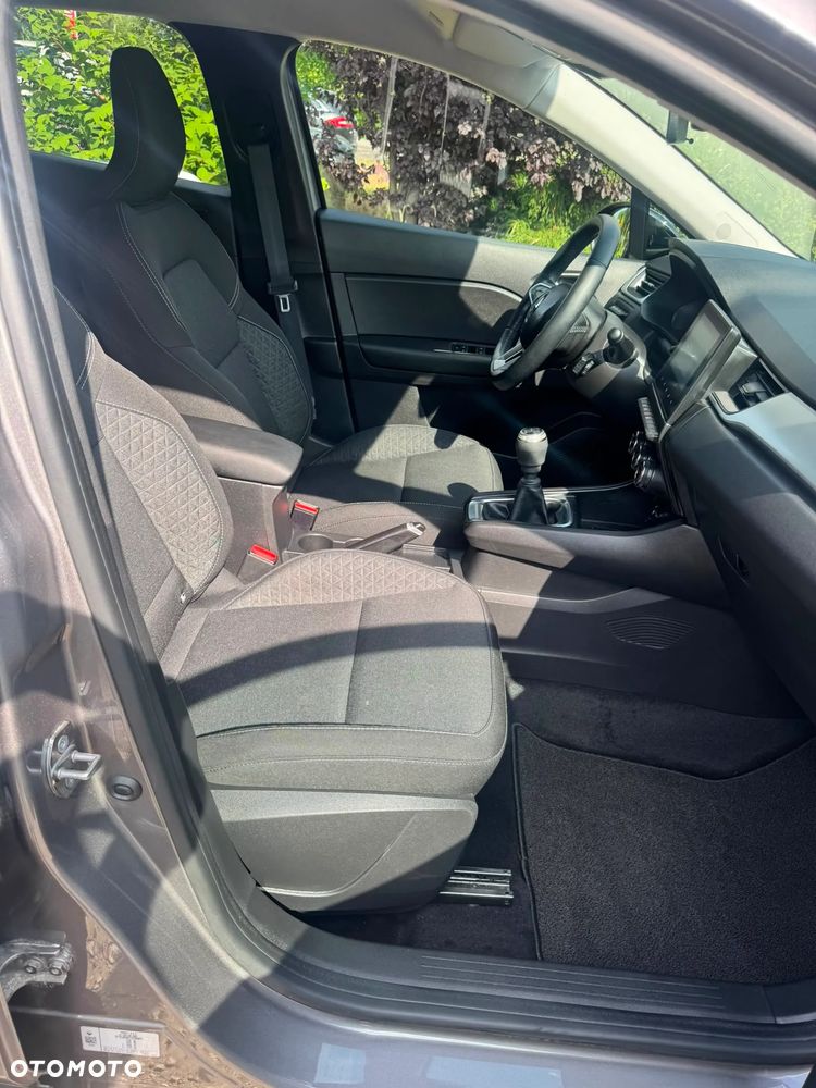 Renault Captur - 22
