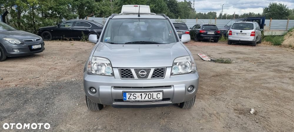Nissan X-Trail 2.2 dCi Sport - 3