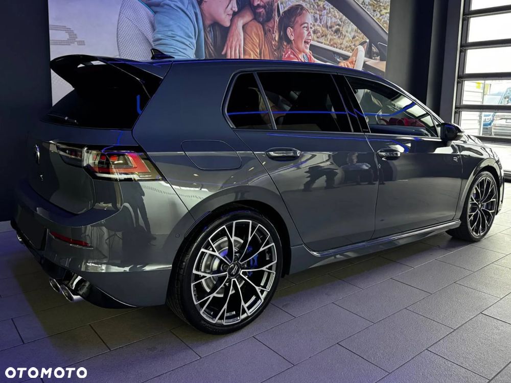Volkswagen Golf 2.0 TSI 4Motion R DSG - 2