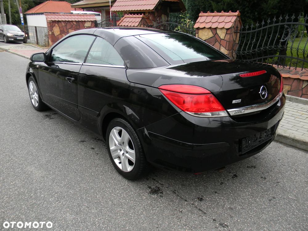 Opel Astra 1.9 CDTI DPF Edition - 12