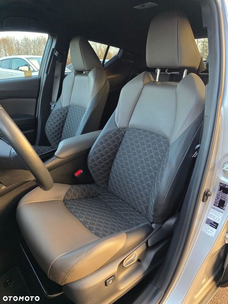 Toyota C-HR 2.0 Hybrid Executive - 15