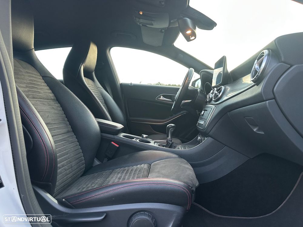 Mercedes-Benz CLA 180 d Shooting Brake AMG Line - 48