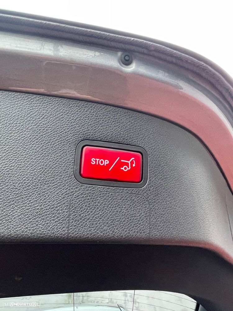 Mercedes-Benz CLA 220 d 4Matic 7G-DCT AMG Line - 20