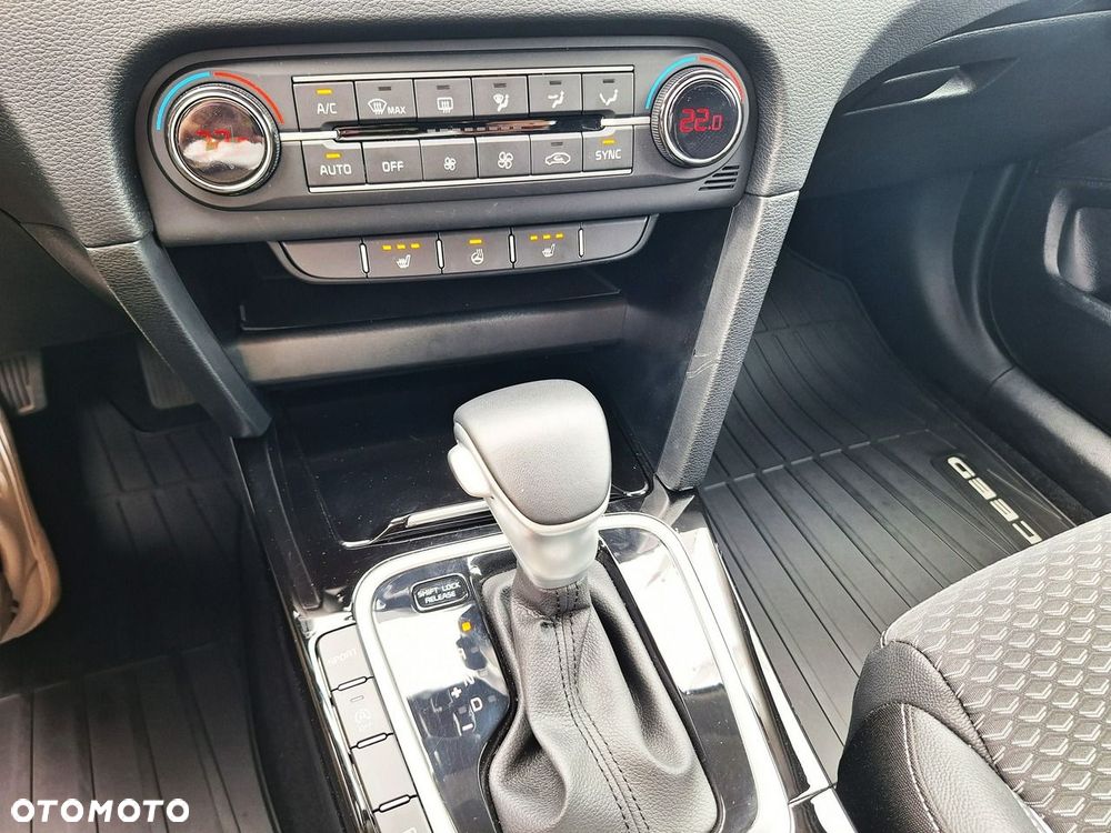 Kia XCeed 1.5 T-GDI L DCT - 22