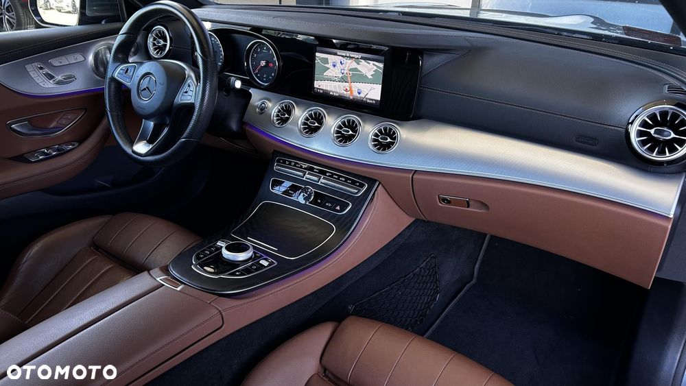 Mercedes-Benz Klasa E 200 Coupe 9G-TRONIC - 23