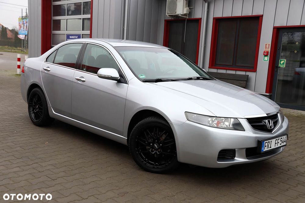 Honda Accord 2.0 i Executive - 12