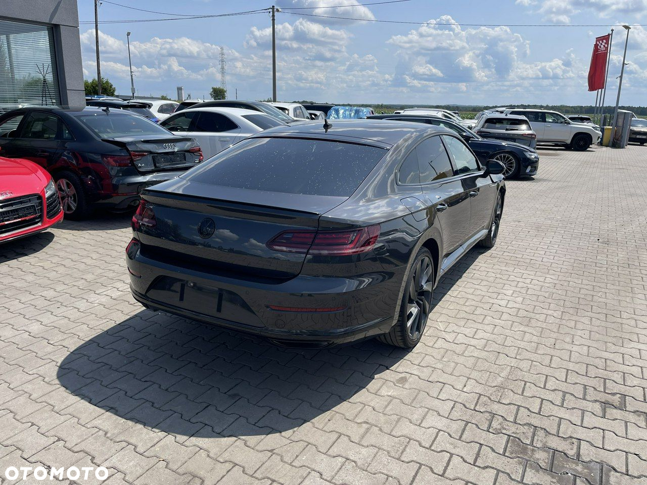 Volkswagen Arteon 2.0 TSI 4Motion R-Line Edition DSG - 4