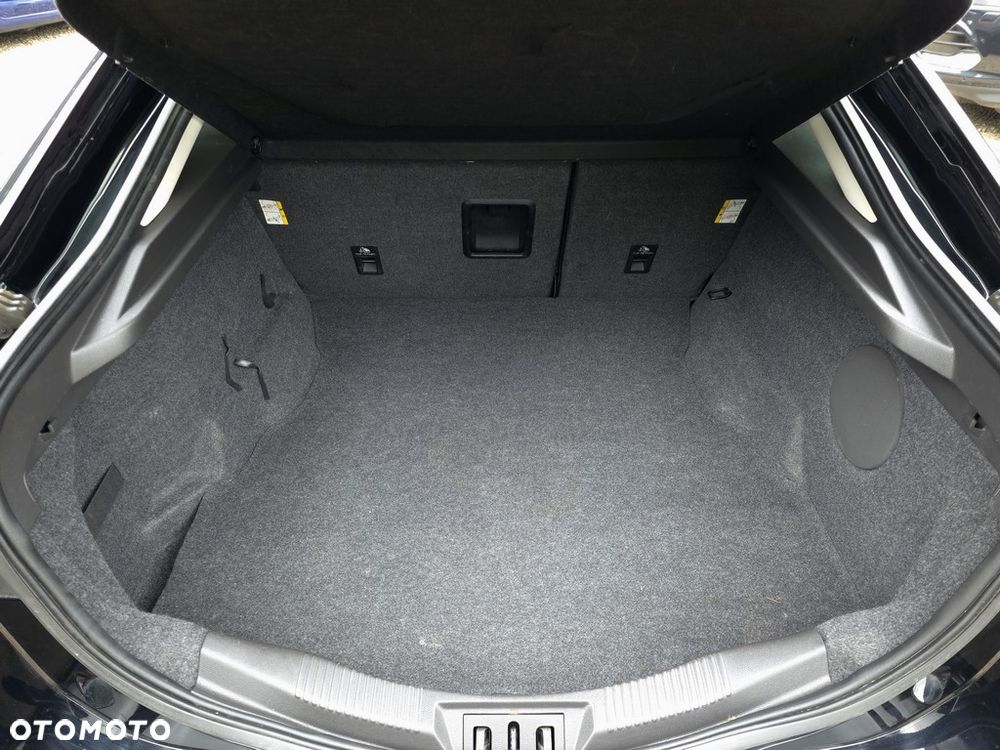 Ford Mondeo 2.0 TDCi Titanium - 37