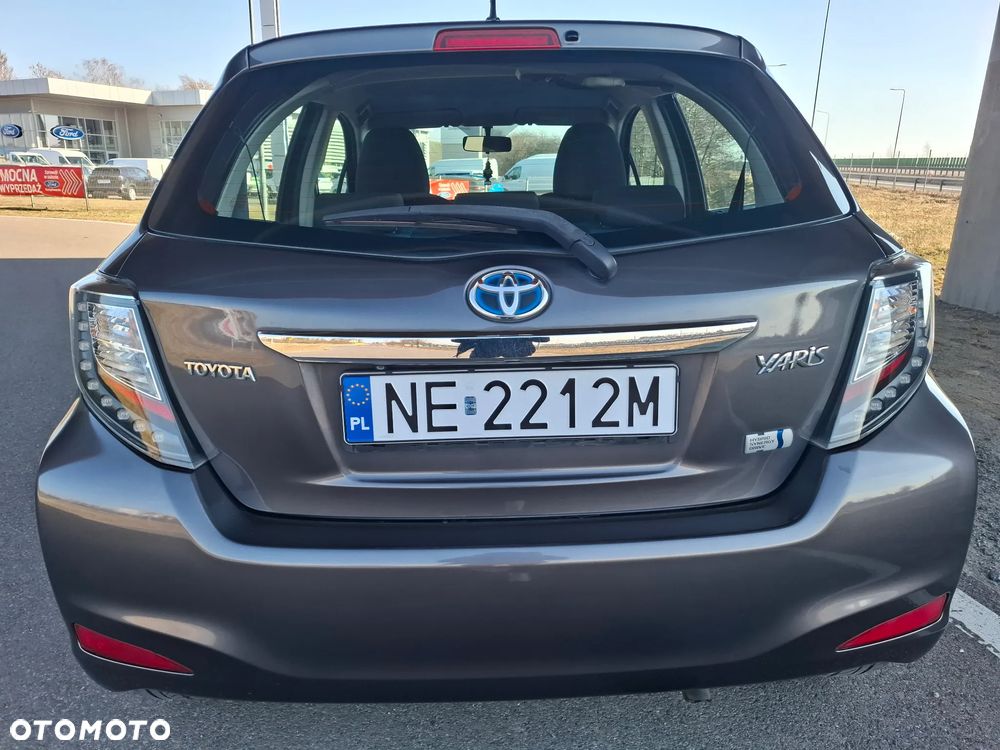 Toyota Yaris 1.5 VVT-i Life - 19