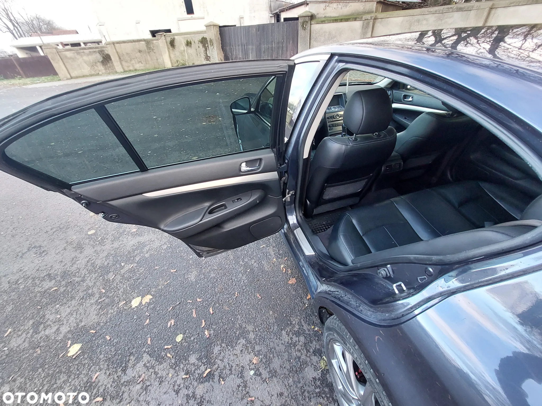Infiniti G G37 AWD S - 14
