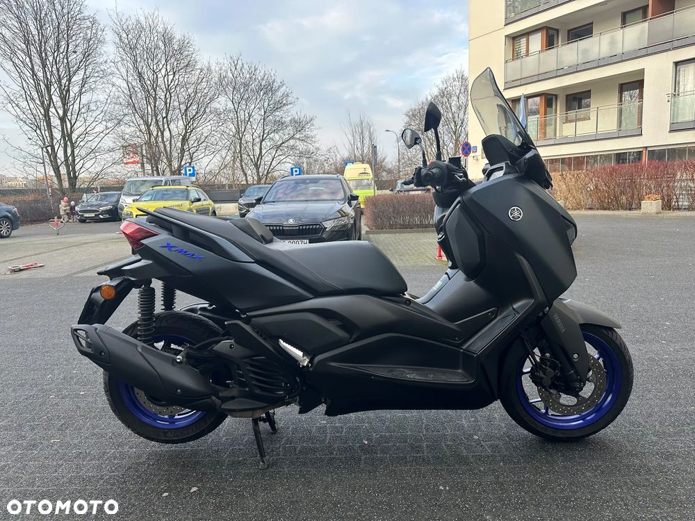 Yamaha X-max - 8