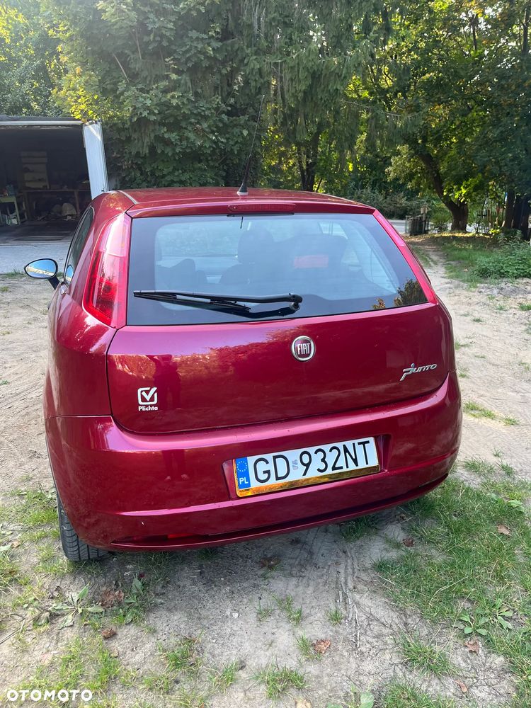 Fiat Grande Punto 2008 photo 5
