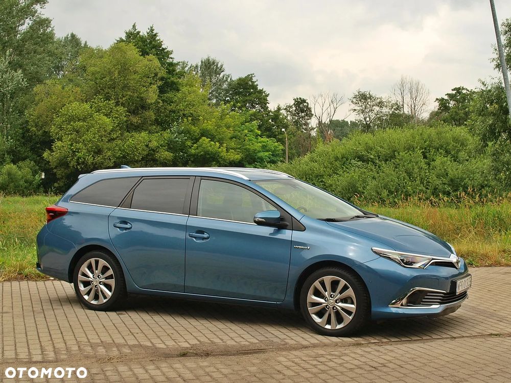 Toyota Auris - 5