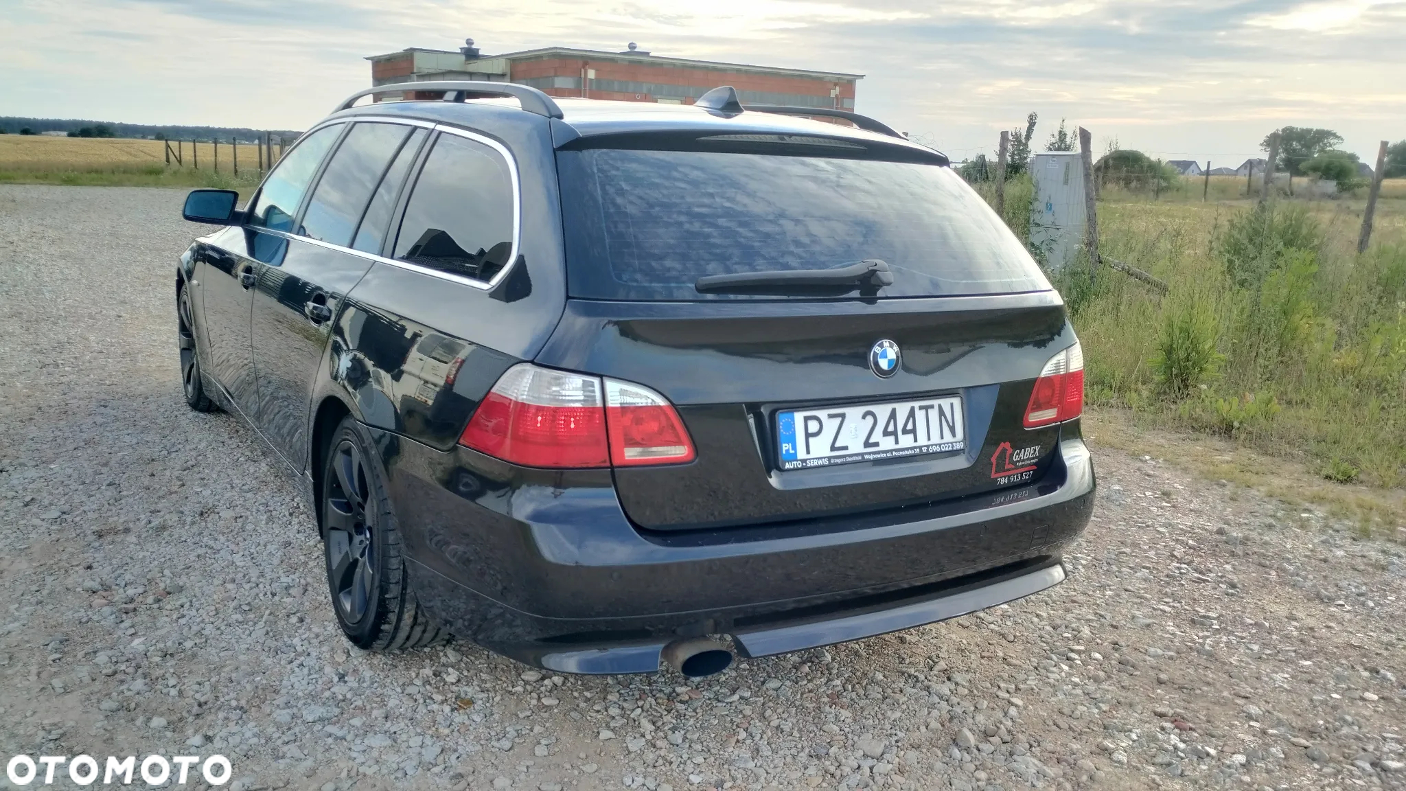 BMW Seria 5 520d Touring - 5