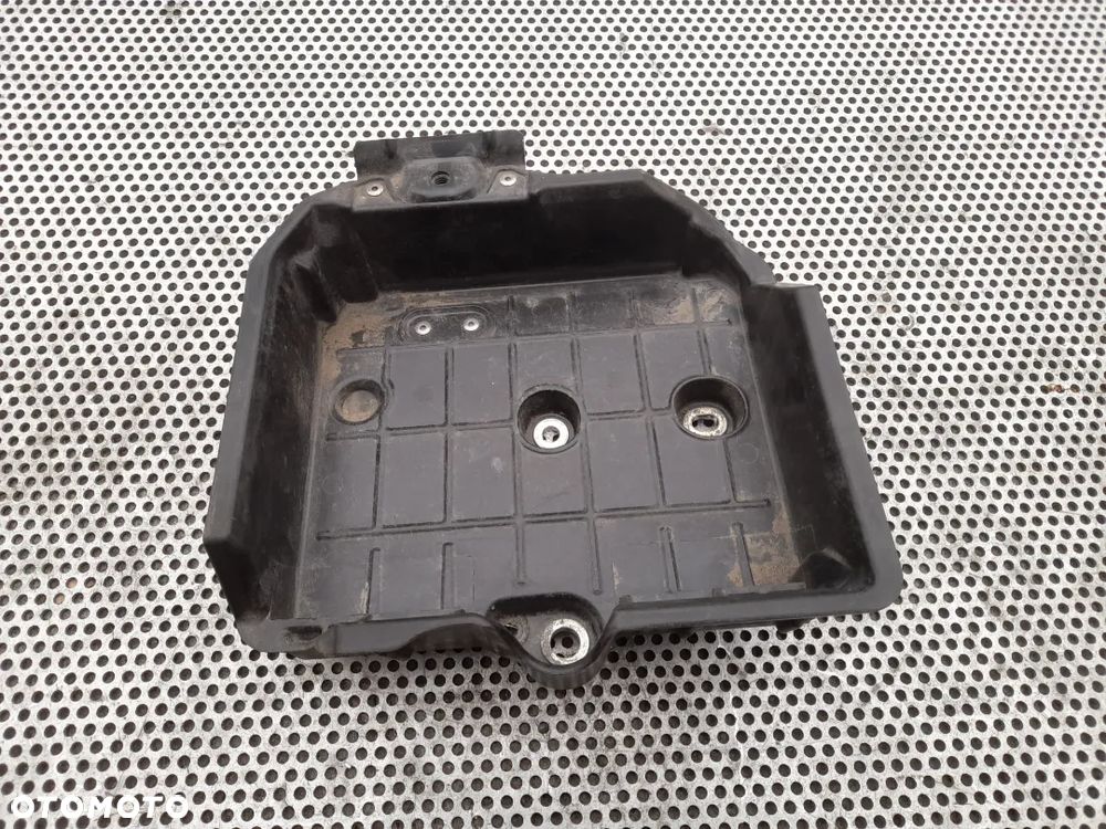 Toyota CHR Prius IV 4 XW50 Podstawa akumulatora - 2