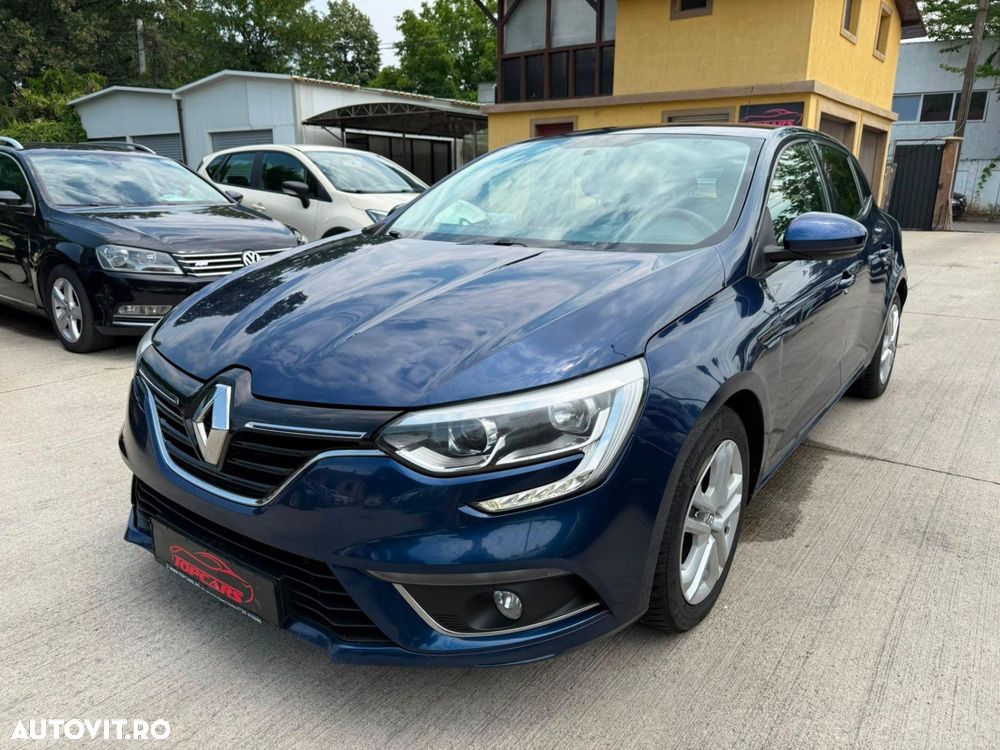Renault Megane - 1
