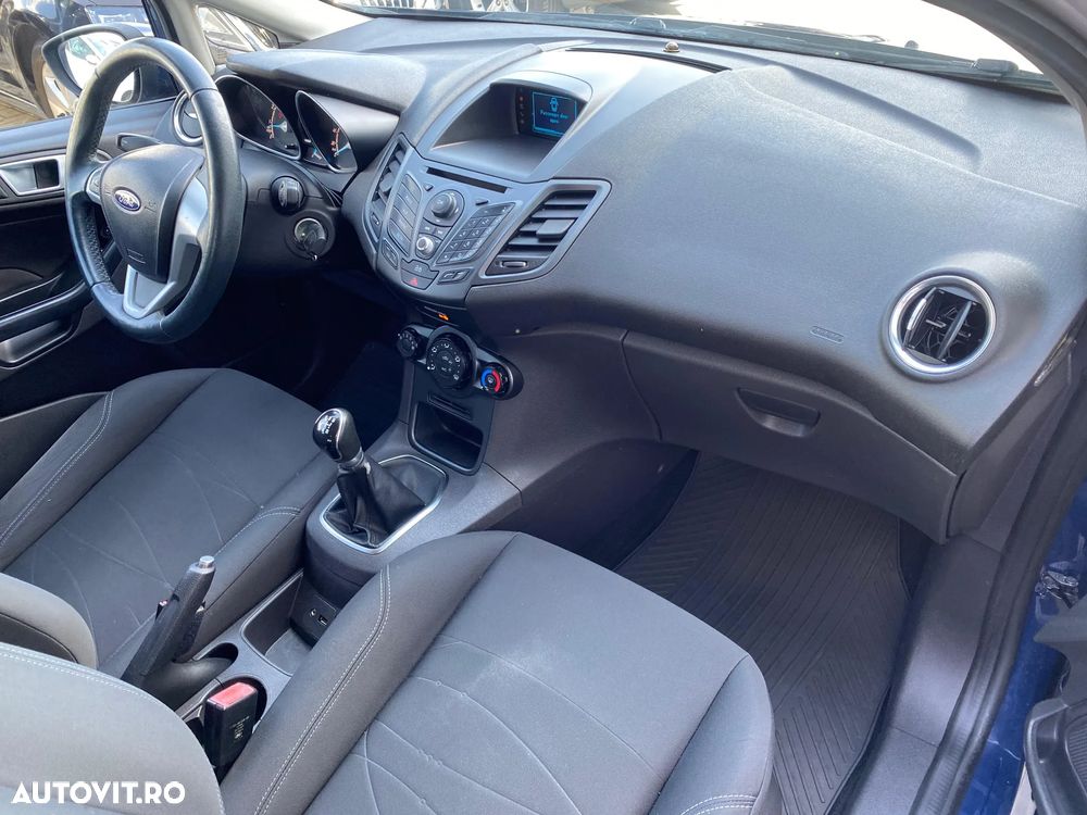 Ford Fiesta - 18