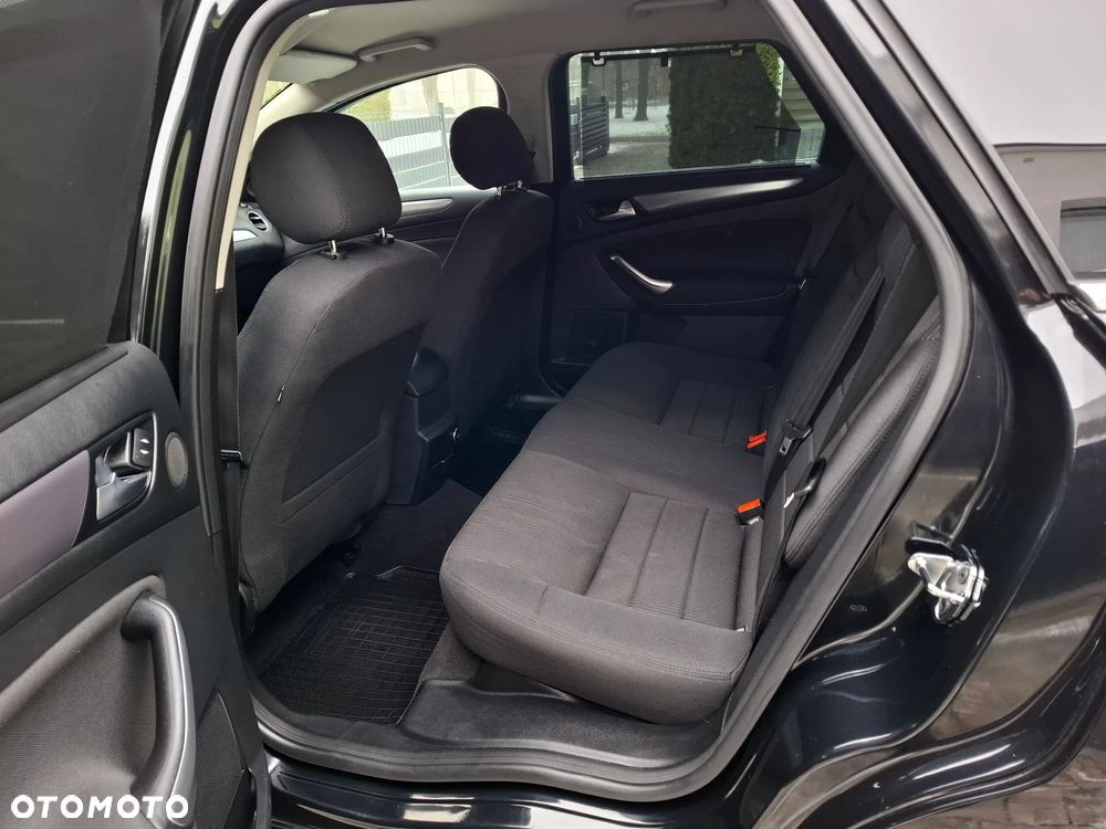 Ford Mondeo 2.2 TDCi Titanium X - 13