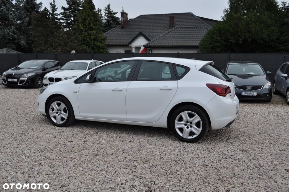 Opel Astra 1.4 Turbo Active - 10