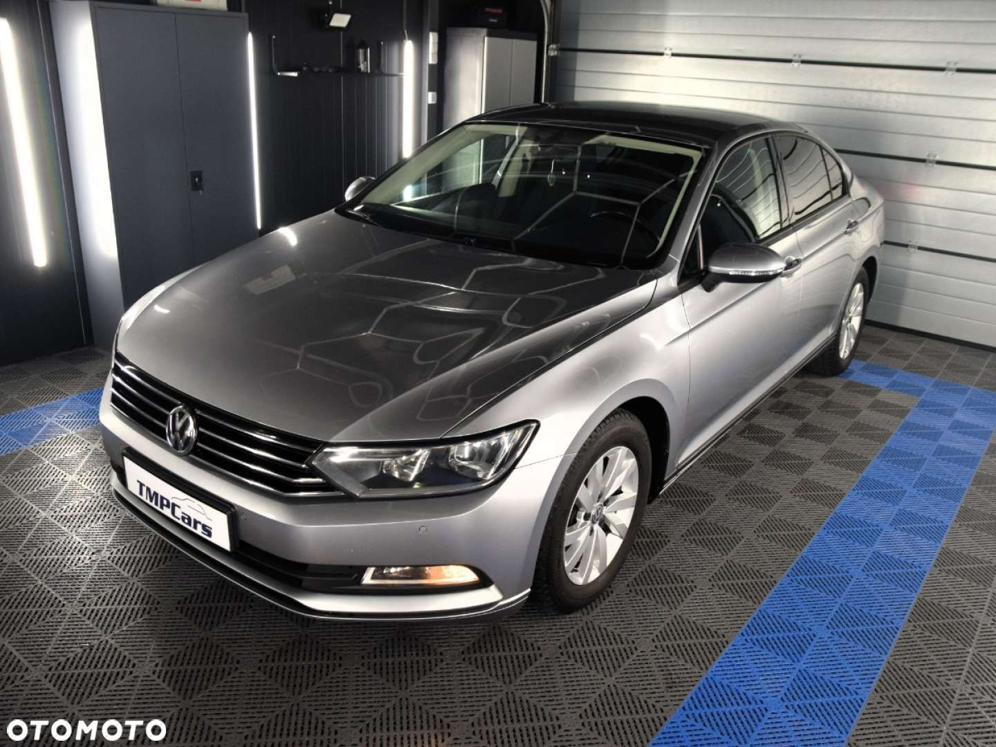 Volkswagen Passat - 31