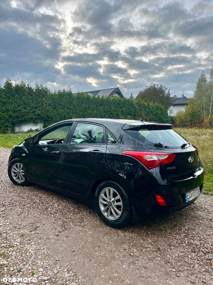 Hyundai i30 1.4 Comfort - 4