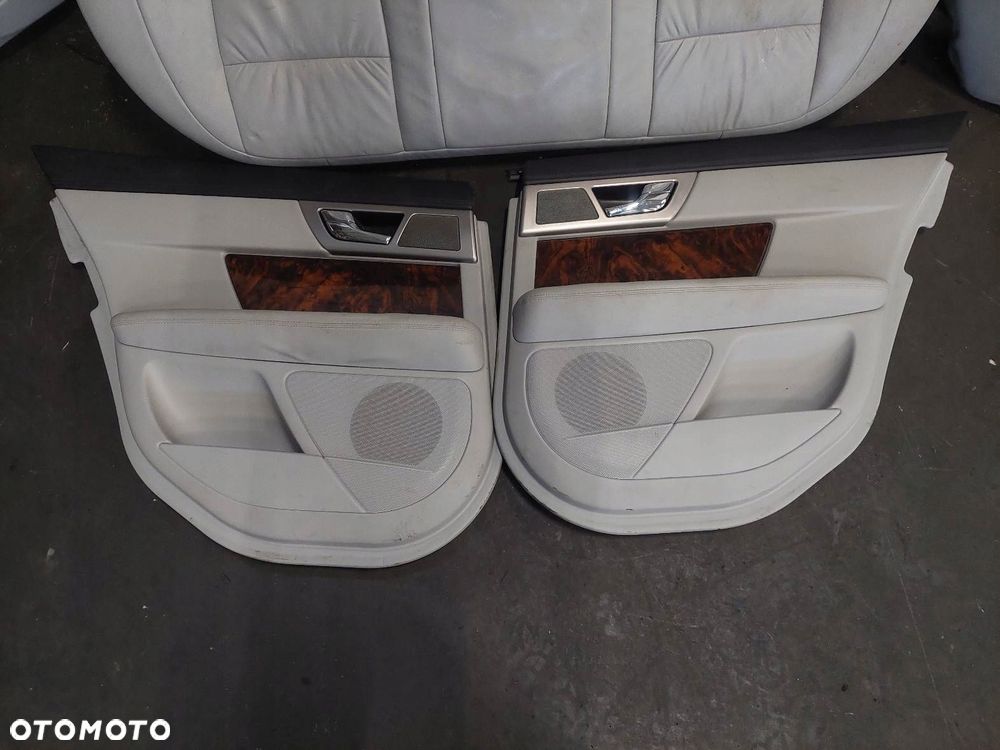 KOMPLET FOTELI LEWY PRAWY PRZÓD + KANAPA TYŁ + BOCZKI JAGUAR XF X250 - 2