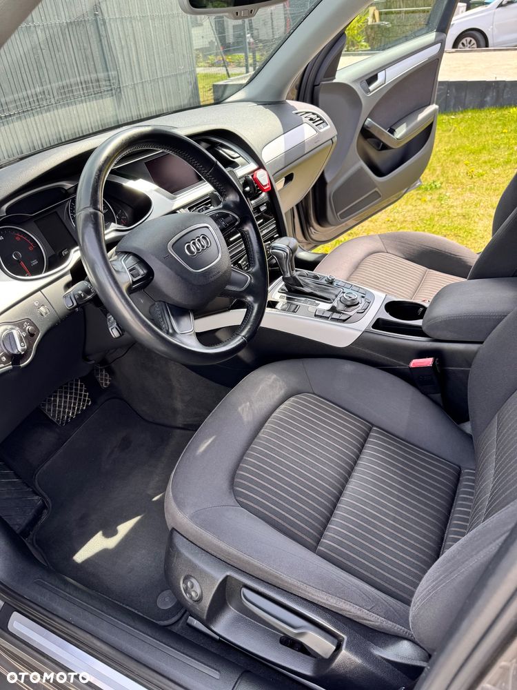 Audi A4 Avant 2.0 TDI DPF clean diesel multitronic Ambiente - 19