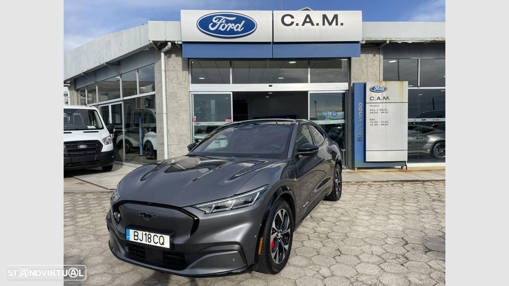 Ford Mustang Mach-E Premium AWD - 2