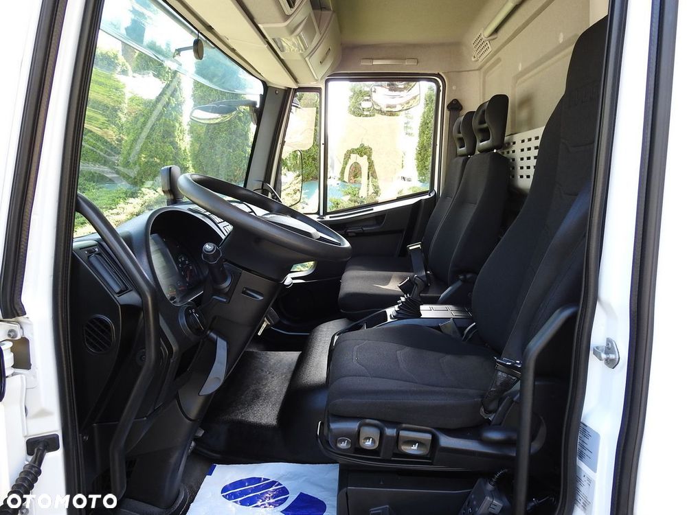 Iveco EUROCARGO 120 - 220 PLANDEKA WINDA 20 PALET AUTOMAT KLIMATYZACJA LEDY PNEUMATYKA  BLIŻNIACZE KOŁA 220KM - 26