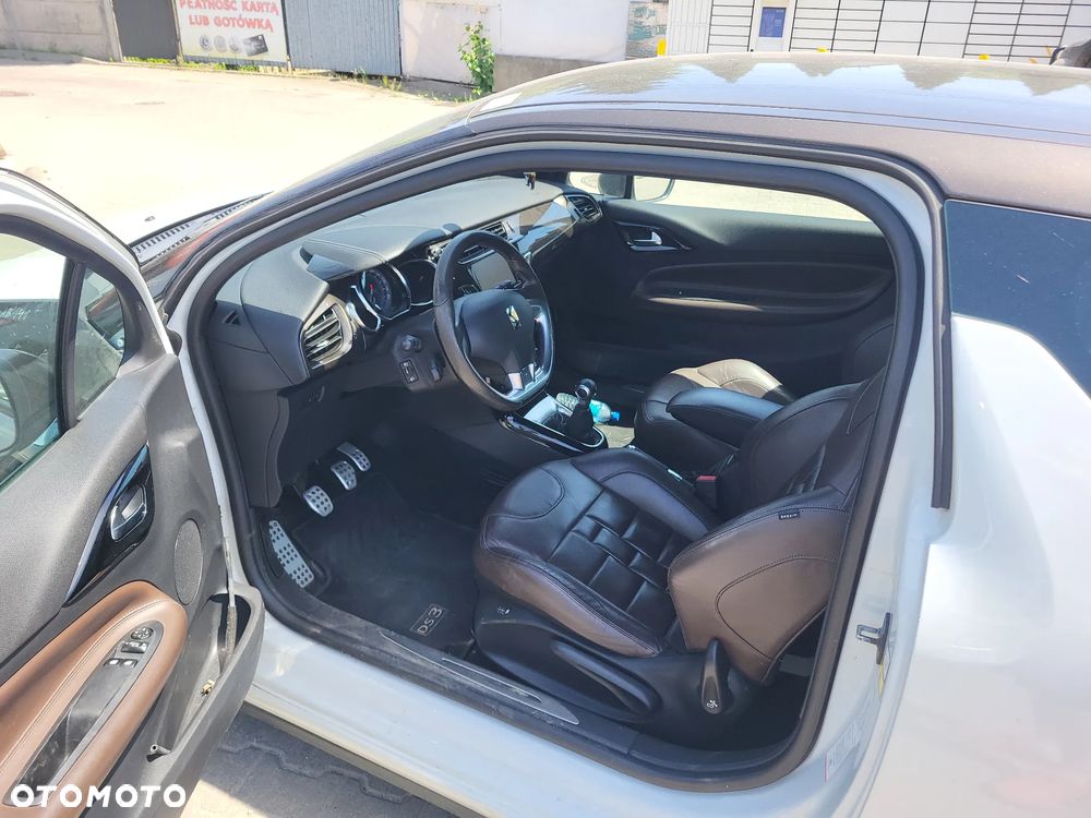 DS Automobiles DS 3 - 10