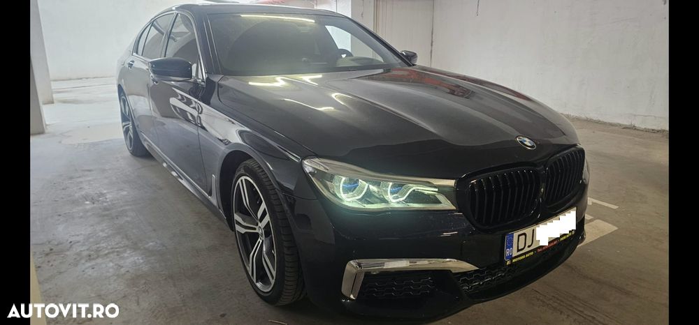 BMW Seria 7 2019 photo 2