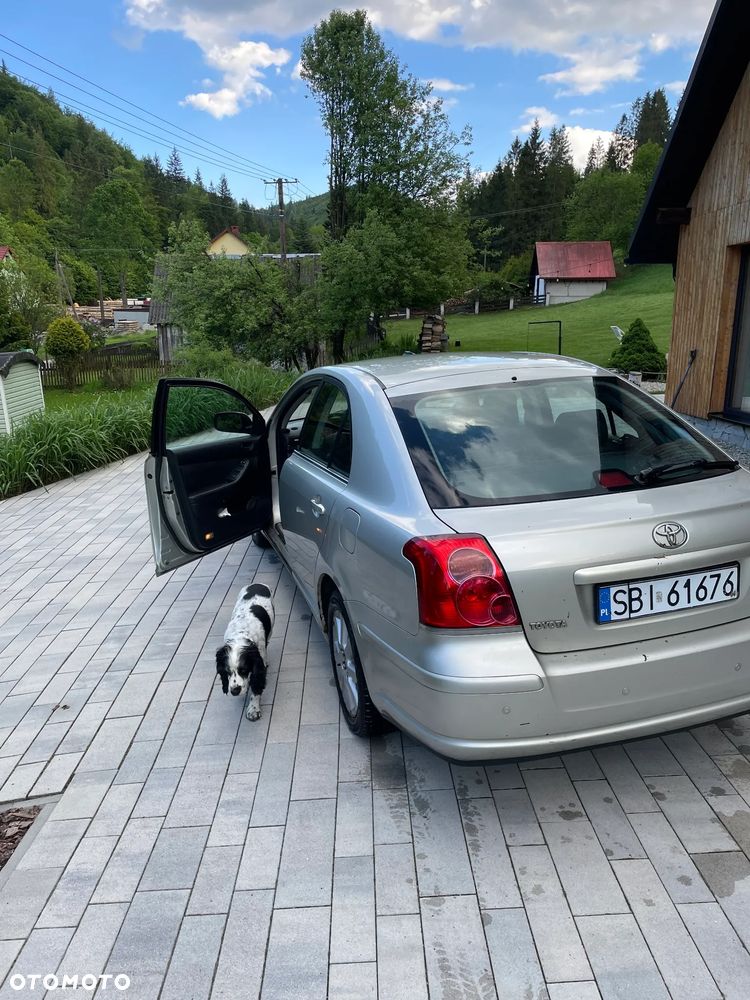Toyota Avensis 2.0 VVT-i Sol plus - 4