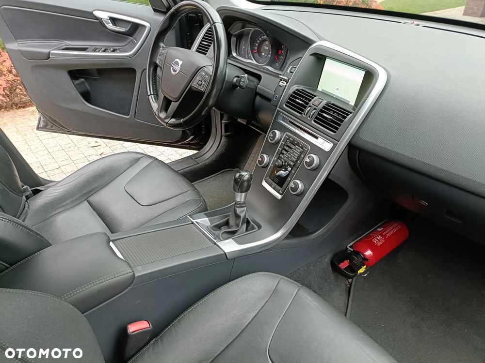 Volvo XC 60 - 16
